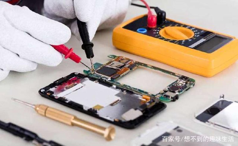 南京手机维修：技术与服务的双重考验